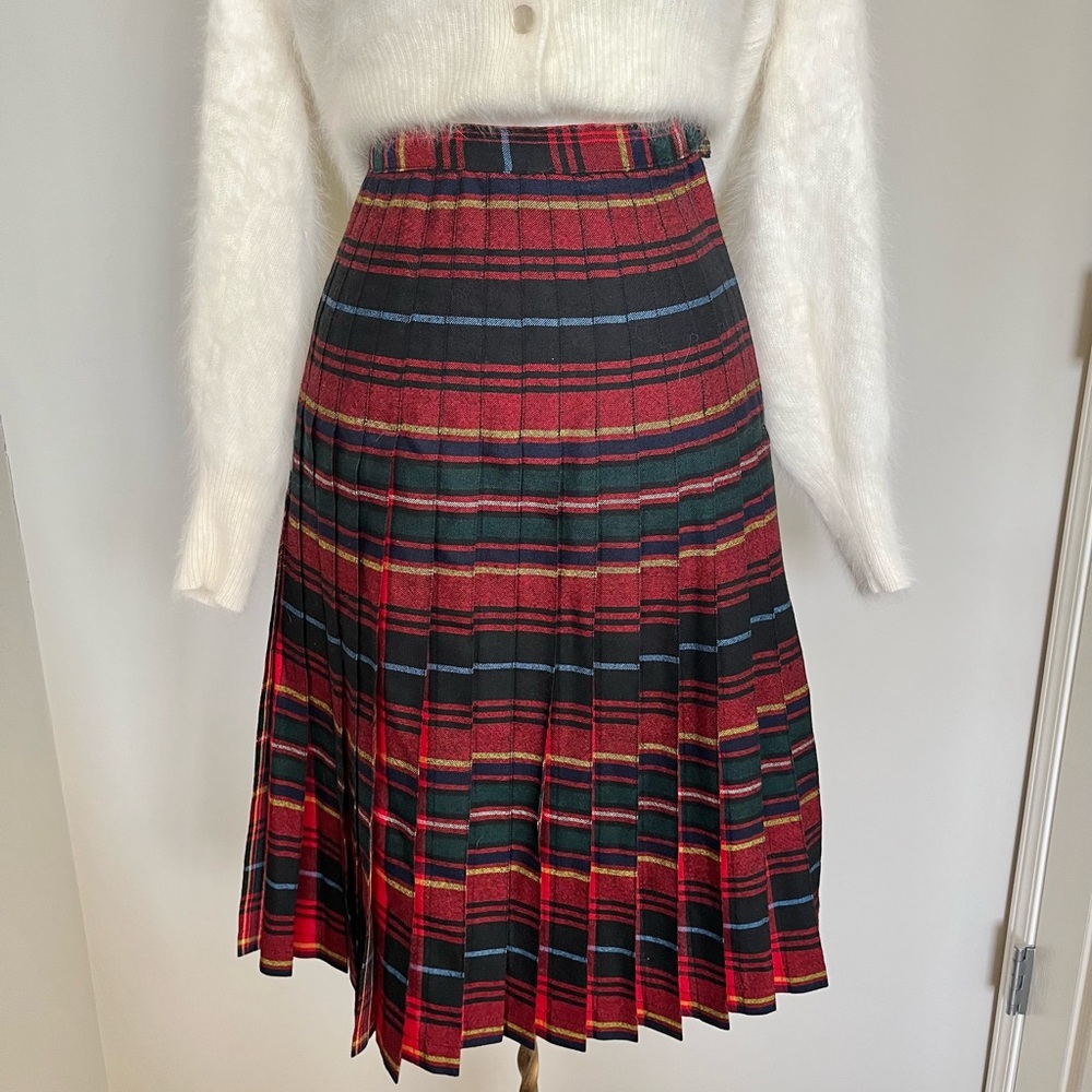 Plaid A-Line Skirt - Red and Black